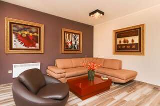 Апартаменты Apartments Sofija Будва Апартаменты Делюкс с 2 спальнями-1