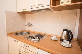 Апартаменты Apartments Sofija Будва Стандартный номер-студио-10
