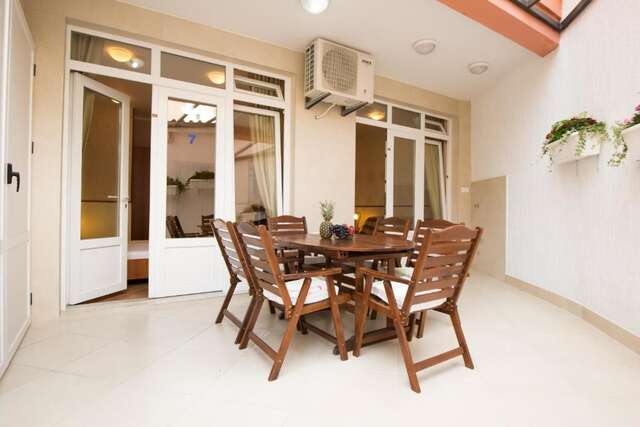 Апартаменты Apartments Sofija Будва-68